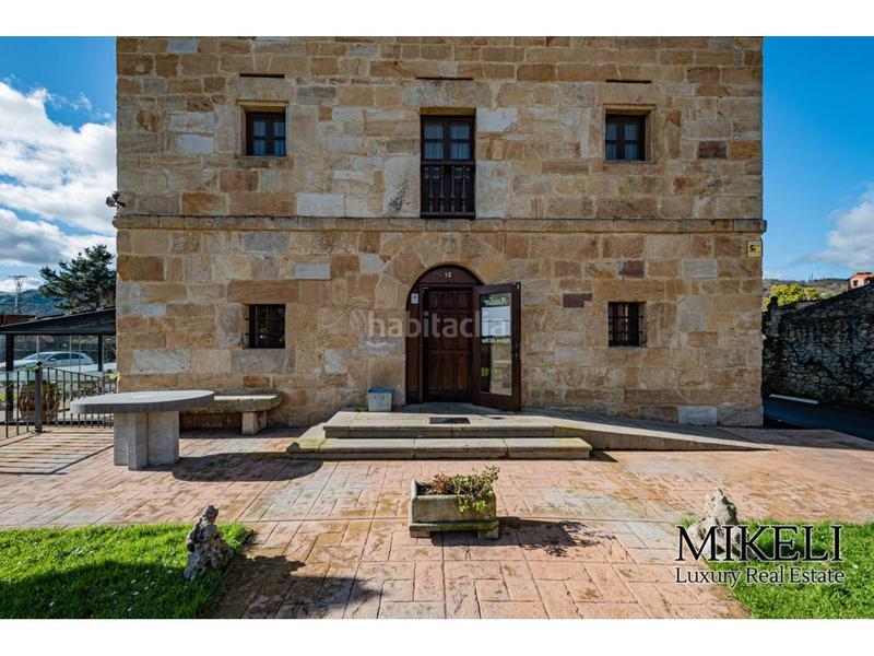Foto 98bbfa76-abfb-4c38-a9e6-ce40cdf642ea. Casa torre del siglo xvi restaurada con siete suites en Santiurde de Toranzo