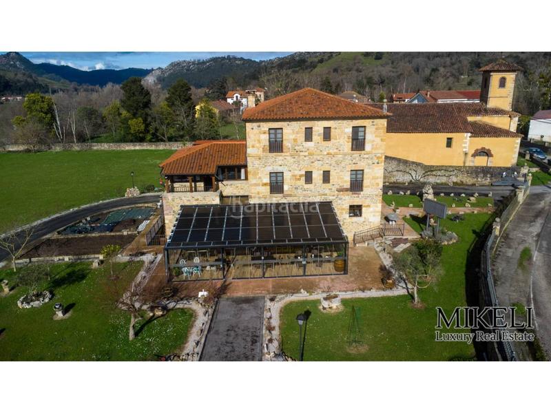 Foto e3383899-3f36-42c0-b690-cda9b6d37fb4. Casa torre del siglo xvi restaurada con siete suites en Santiurde de Toranzo