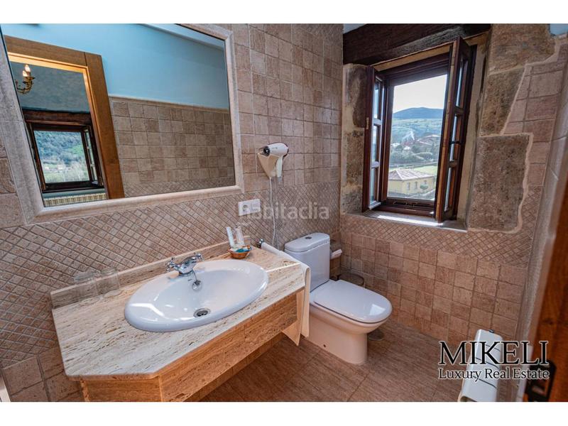 Foto fcd3a6c7-4047-4aa7-9513-7982bdfe962a. Casa torre del siglo xvi restaurada con siete suites en Santiurde de Toranzo