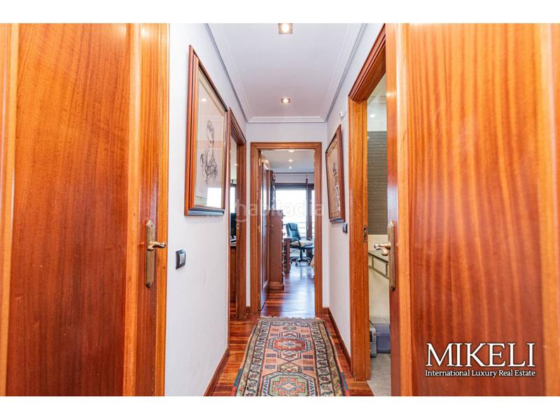 Foto 0b8b7ca8-88be-4c93-8684-031b013d5360. Piso  de lujo en venta con vistas despejadas en El Sardinero en Santander