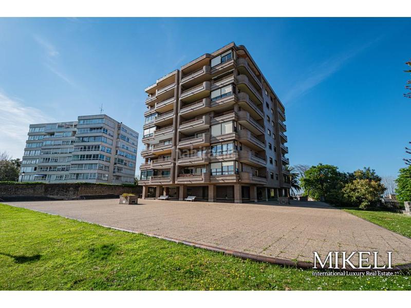 Foto 26b8e455-c4f3-4907-bbdd-df789406e97a. Piso  de lujo en venta con vistas despejadas en El Sardinero en Santander