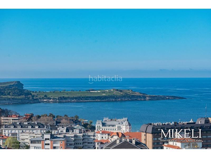 Foto 9486bf19-439f-458d-97e1-77508c262246. Piso  de lujo en venta con vistas despejadas en El Sardinero en Santander