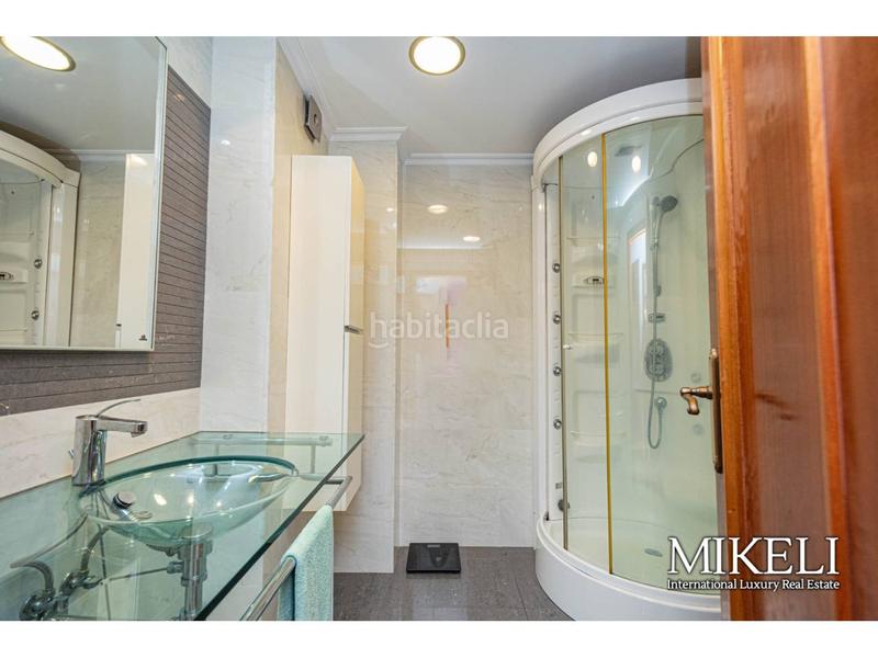 Foto b48a9600-1bb3-4654-9469-9bad60ff605a. Piso  de lujo en venta con vistas despejadas en El Sardinero en Santander