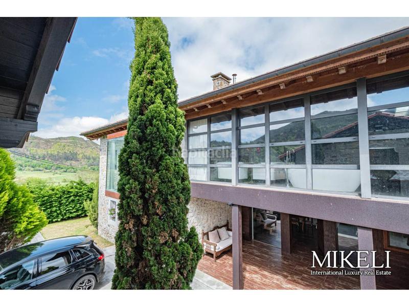 Foto 0d38da62-bd92-4d85-a393-5c984a9bd893. Casa  en venta en peruyes en Cangas de Onís