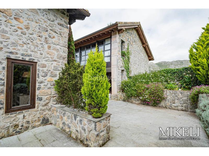 Foto 2987ac2f-aa28-4a5a-90dd-3292b937e3fd. Casa  en venta en peruyes en Cangas de Onís