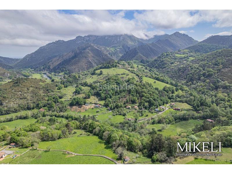 Foto 3e451520-4d17-4670-9782-cf0f82a38324. Casa  en venta en peruyes en Cangas de Onís