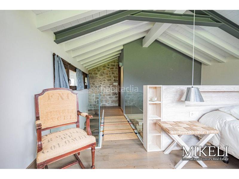 Foto 51396264-bc34-4737-a898-ecee27bb1b43. Casa  en venta en peruyes en Cangas de Onís