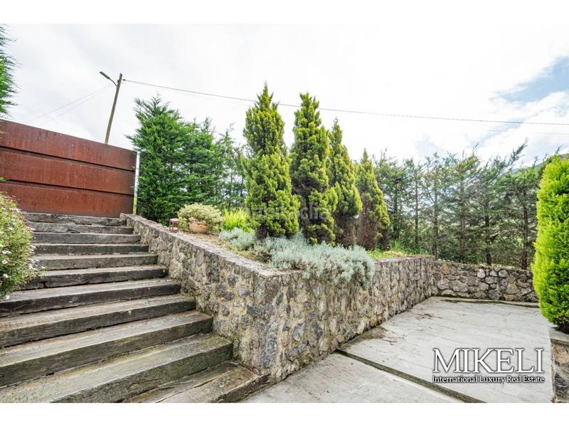 Foto 68337fd4-bcc0-4f0c-8d50-6e0808387c18. Casa  en venta en peruyes en Cangas de Onís