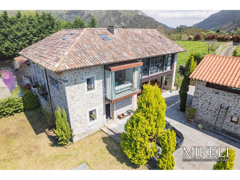 Foto 719bbf42-882f-4921-bf6a-ad10a33d84bf. Casa  en venta en peruyes en Cangas de Onís