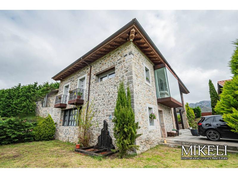 Foto 8a9d8300-cba8-431e-aaf0-2c2a694e64bc. Casa  en venta en peruyes en Cangas de Onís