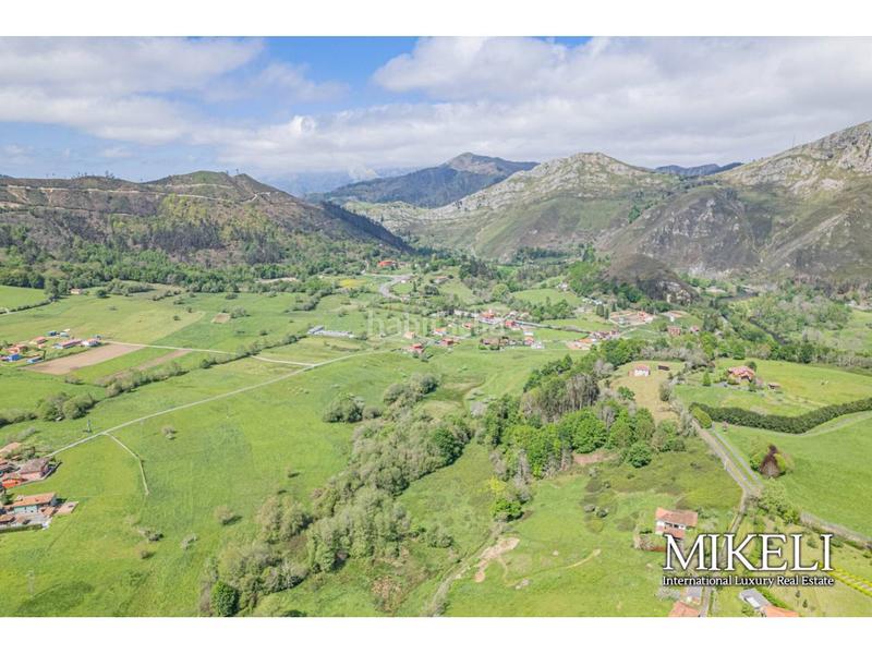 Foto 9590cc97-decf-4a20-adaf-fac7d3bbd5ae. Casa  en venta en peruyes en Cangas de Onís