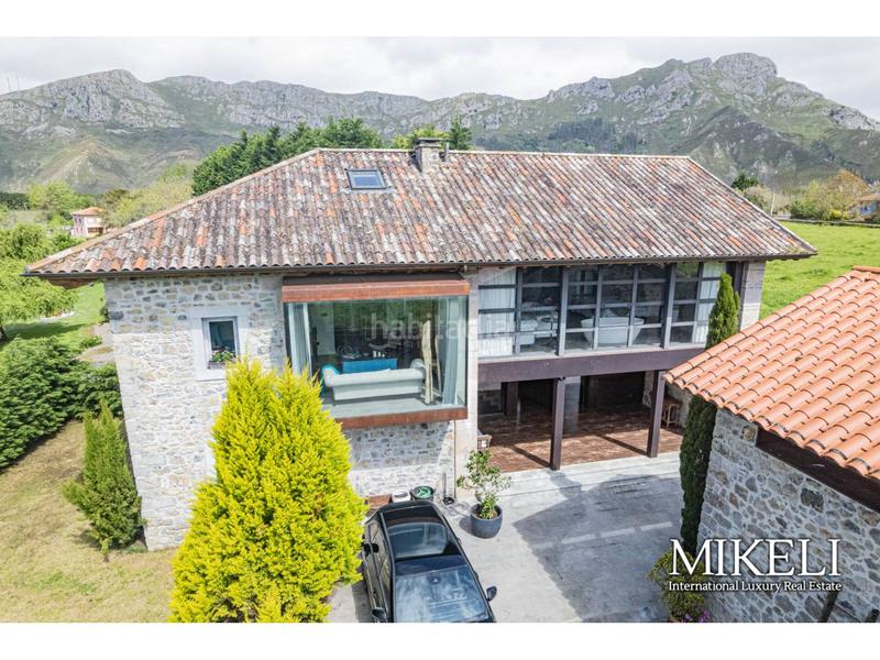 Foto b5af4efa-0425-43cc-b249-308df5af6bc8. Casa  en venta en peruyes en Cangas de Onís