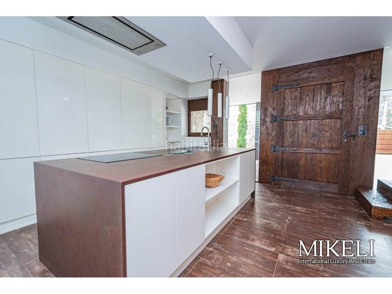 Foto c4f8384f-ac6a-480c-844d-aa295e9e14ad. Casa  en venta en peruyes en Cangas de Onís