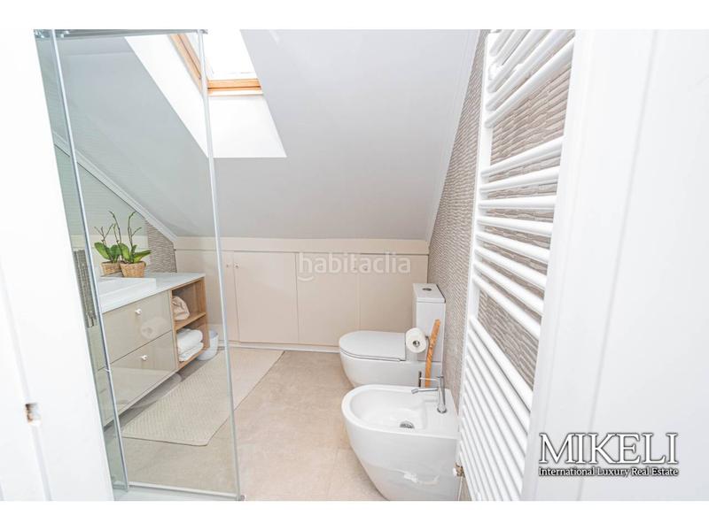 Foto 13c92be5-556e-4ac2-a015-11deb2885f14. Chalet  unifamiliar en la playa de la arnia , vende mikeli en Piélagos