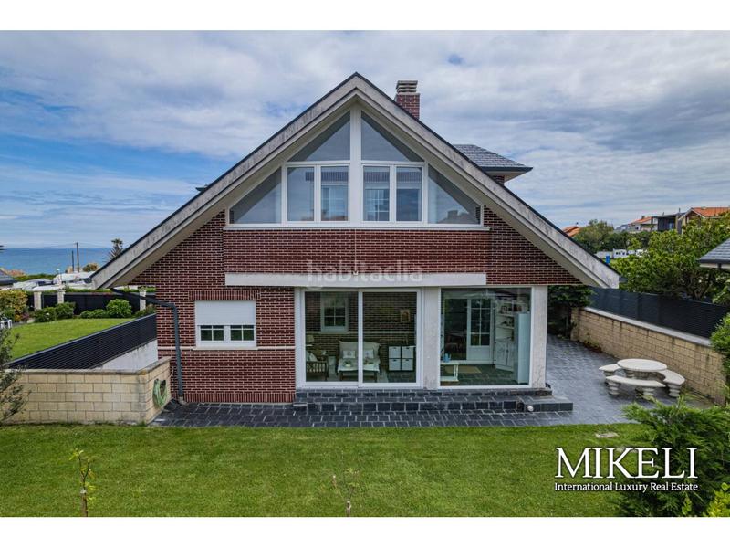 Foto 2094a0ca-1b95-46ac-9003-4db1809377b0. Chalet  unifamiliar en la playa de la arnia , vende mikeli en Piélagos