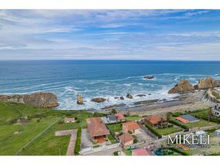 Xalet  La arnia. Chalet unifamiliar en la playa de la arnia , vende mikeli