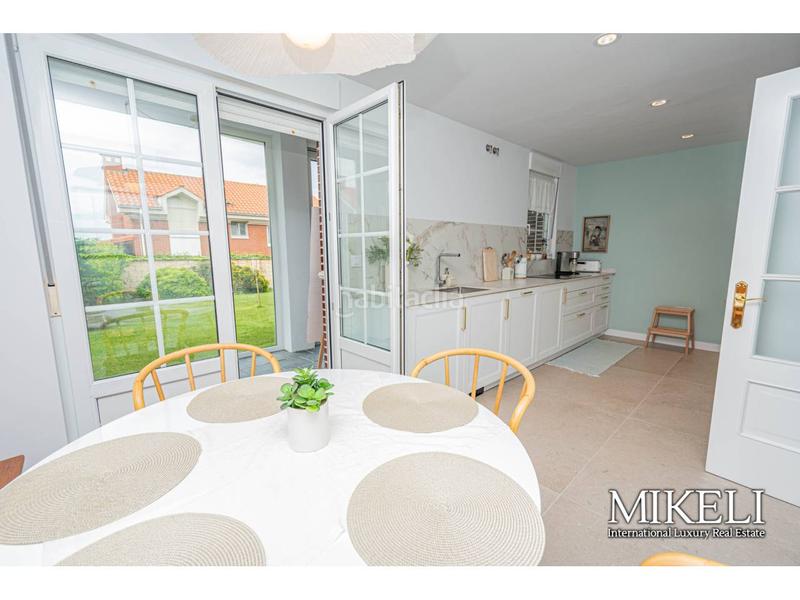 Foto 8c5c339c-b345-4d64-9279-3f0faaedd779. Chalet  unifamiliar en la playa de la arnia , vende mikeli en Piélagos