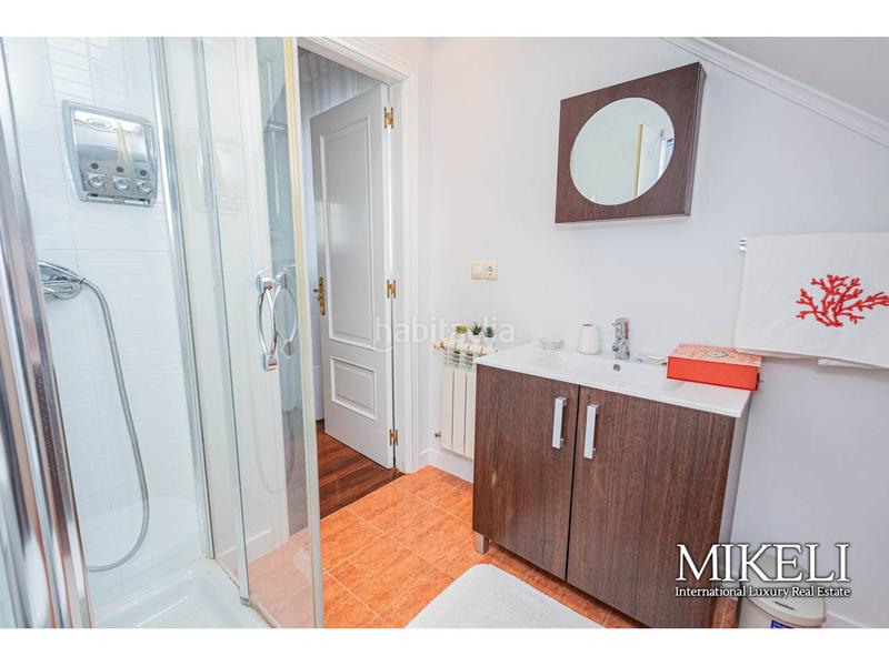 Foto 8cf87e4d-36bf-41dd-9499-575c148884a7. Chalet  unifamiliar en la playa de la arnia , vende mikeli en Piélagos