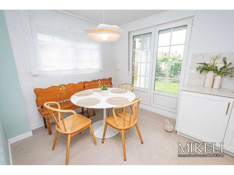 Foto 930b9ad0-c6d6-4f78-b50e-a44806ab2b13. Chalet  unifamiliar en la playa de la arnia , vende mikeli en Piélagos