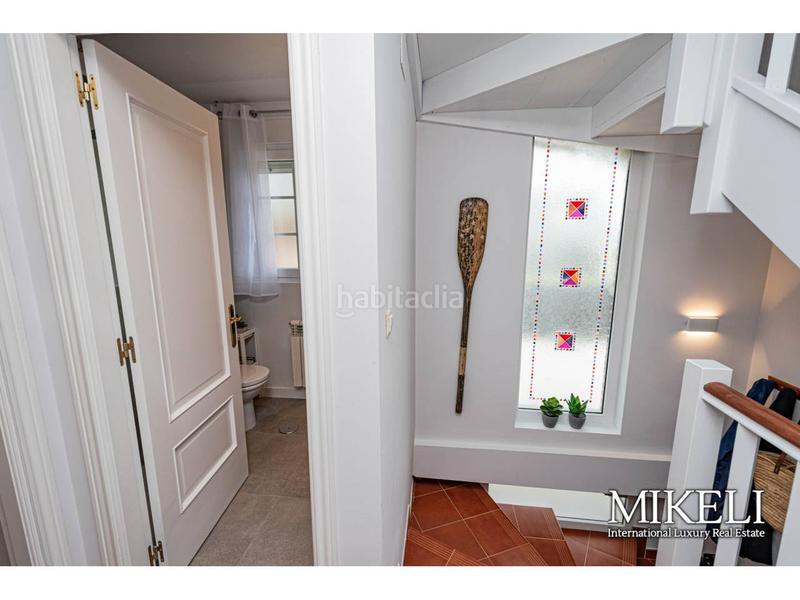 Foto 9fa8c10f-79cf-4216-9fa6-7475e0526a74. Chalet  unifamiliar en la playa de la arnia , vende mikeli en Piélagos