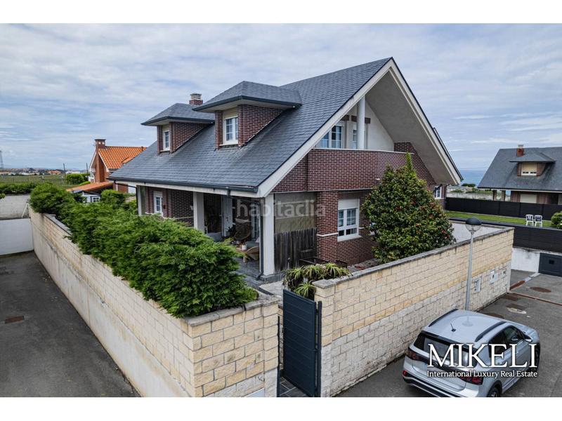 Foto d9b2f55b-cf20-4b28-9ff9-eab0ea650064. Chalet  unifamiliar en la playa de la arnia , vende mikeli en Piélagos
