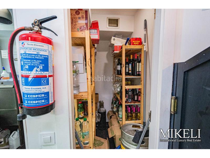 Foto d7c6c142-e4d6-40bd-9a81-2b10cb2dbafc. Pas-de-porte local commercial dans Centro - Ayuntamiento Santander