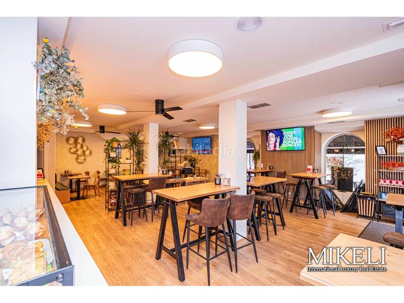 Foto c663ec96-4510-4afc-8e43-585f970c15e0. Transfer business premise in Centro - Ayuntamiento Santander