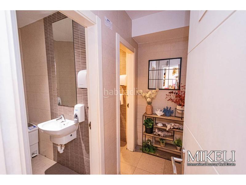 Foto d861428c-8784-4e8d-9da4-b6a096985de2. Traspàs local comercial a Centro - Ayuntamiento Santander