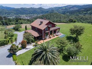 Xalet a Hazas 1. Chalet unifamiliar en venta en liendo