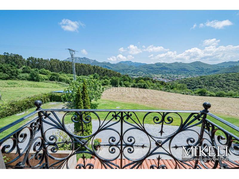 Foto 06b60ff5-b3fc-43c0-b06d-81be86e144c5. Chalet  unifamiliar en venta en Liendo