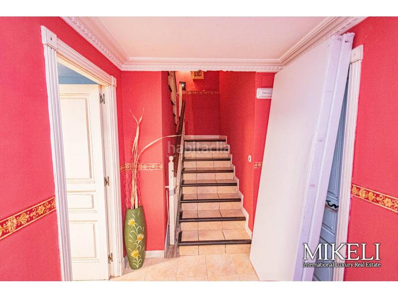 Foto 1751fe93-693b-4738-8d9e-ff0a3d1a42d1. Chalet  unifamiliar en venta en Liendo