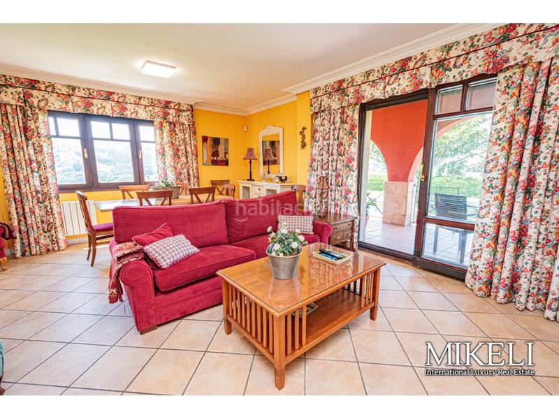 Foto 1d61d2d1-5fd4-4154-b6af-d1d3ac90a1ae. Chalet  unifamiliar en venta en Liendo