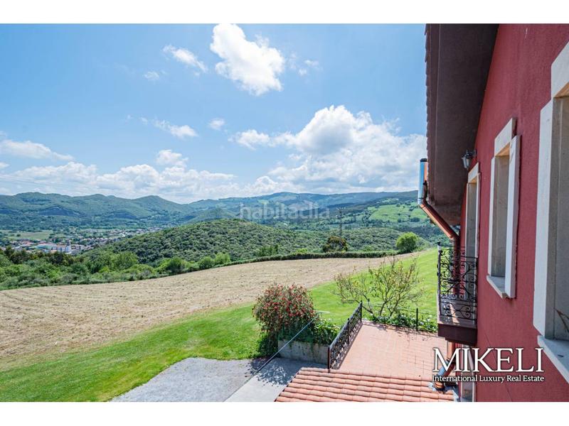 Foto 1d6640d0-73b7-48e9-b4ae-0ba0a0ed6942. Chalet  unifamiliar en venta en Liendo