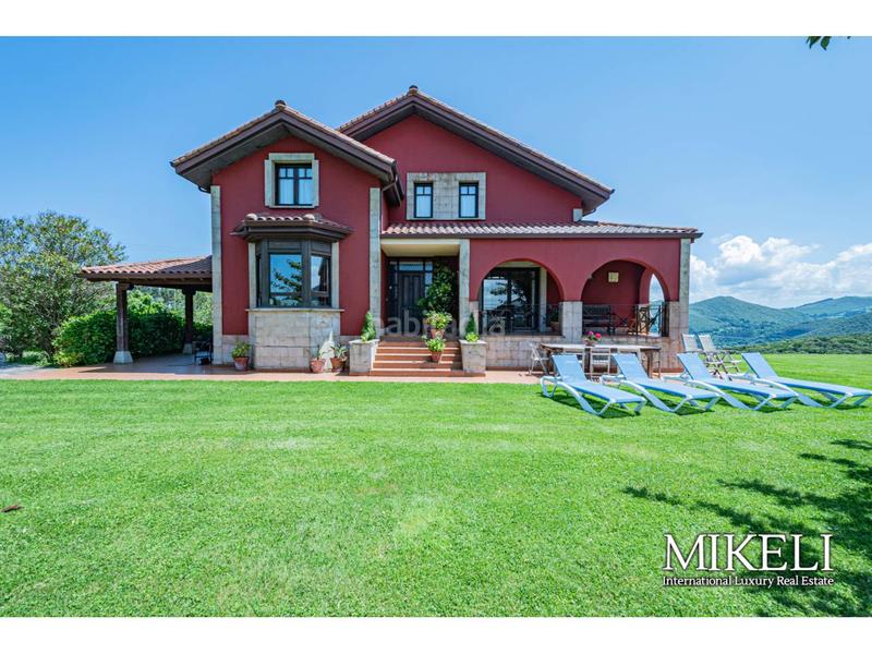Foto 295bc25f-cf0e-4e50-9544-77bf144c1e47. Chalet  unifamiliar en venta en Liendo