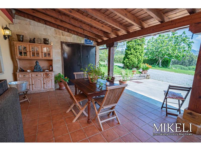 Foto 4a8b5143-aae4-4383-81bf-0c5b2bc3c260. Chalet  unifamiliar en venta en Liendo