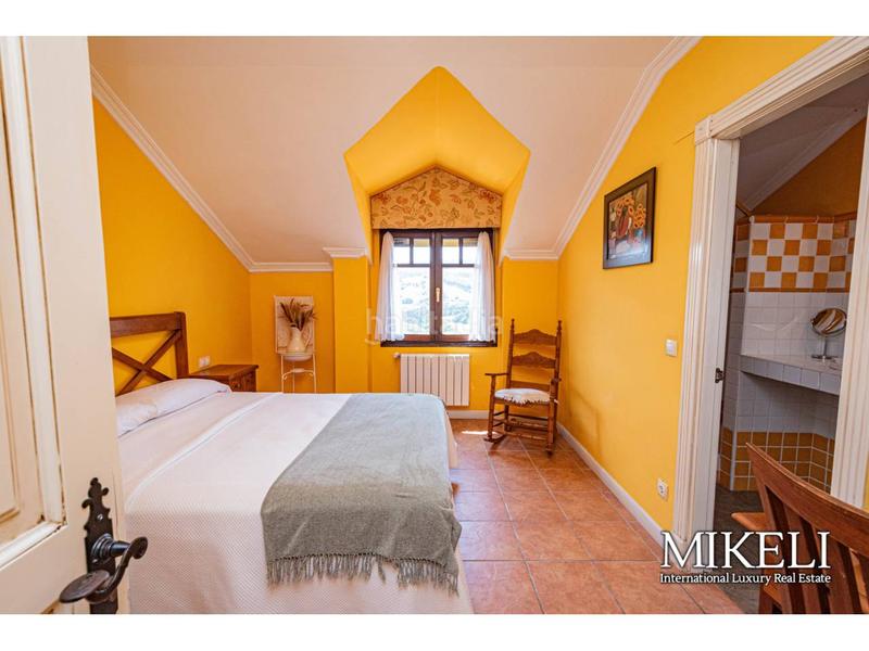 Foto 6d42f983-cdad-4aa0-b466-06c627c48509. Chalet  unifamiliar en venta en Liendo