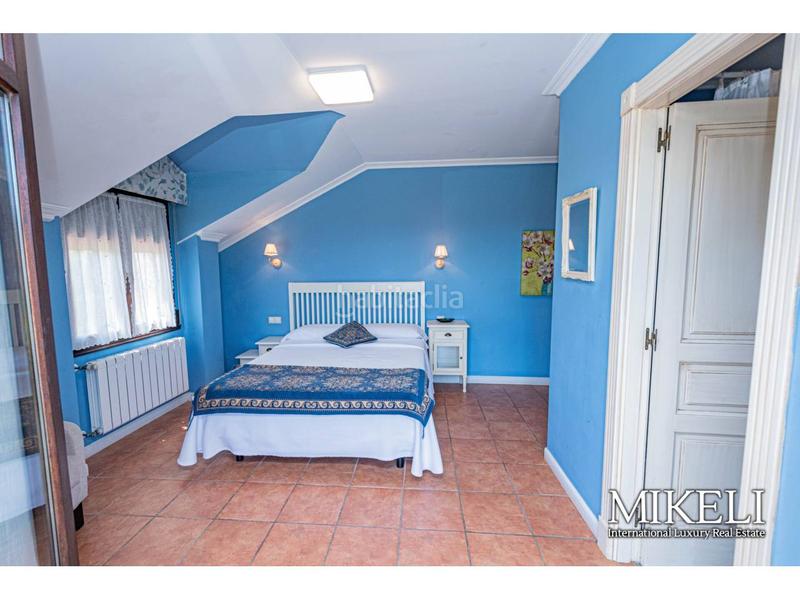 Foto 93fb849e-3156-4aa0-a2ee-2bd52e1c0a8c. Chalet  unifamiliar en venta en Liendo