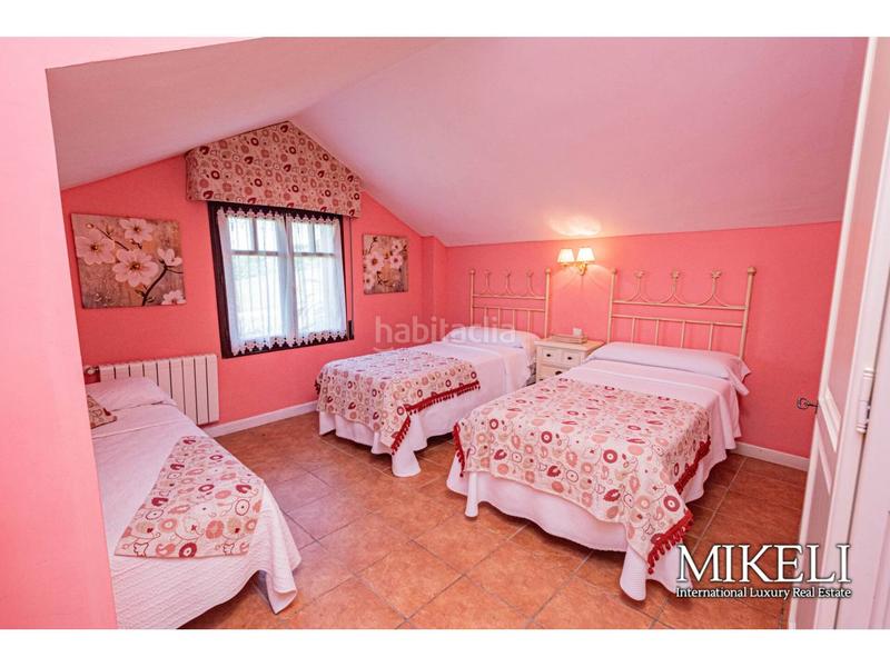 Foto aae95d8d-b272-409f-a1f3-eb0767009bd6. Chalet  unifamiliar en venta en Liendo