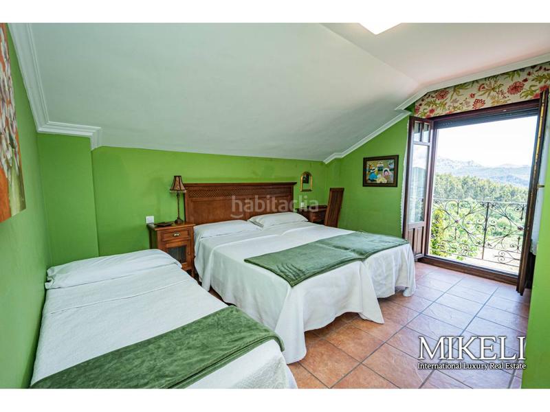 Foto c2fb8b25-e585-478a-aee9-277a7081d276. Chalet  unifamiliar en venta en Liendo