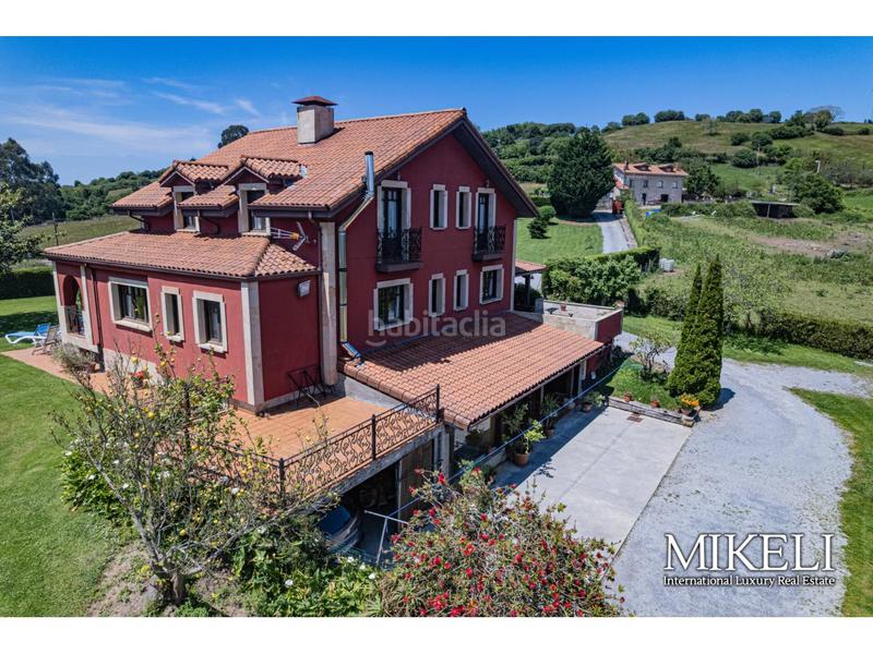 Foto e048d87d-89a6-4ca5-acf9-501445c5868a. Chalet  unifamiliar en venta en Liendo