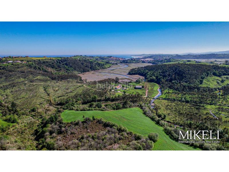 Foto d815197f-f40d-46dd-a84e-8ddf666b24fc. Casa propiedad singular en venta , dentro del parque natural de oyambre, en San Vicente de la Barquera