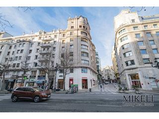 Business premise in Calvo Sotelo