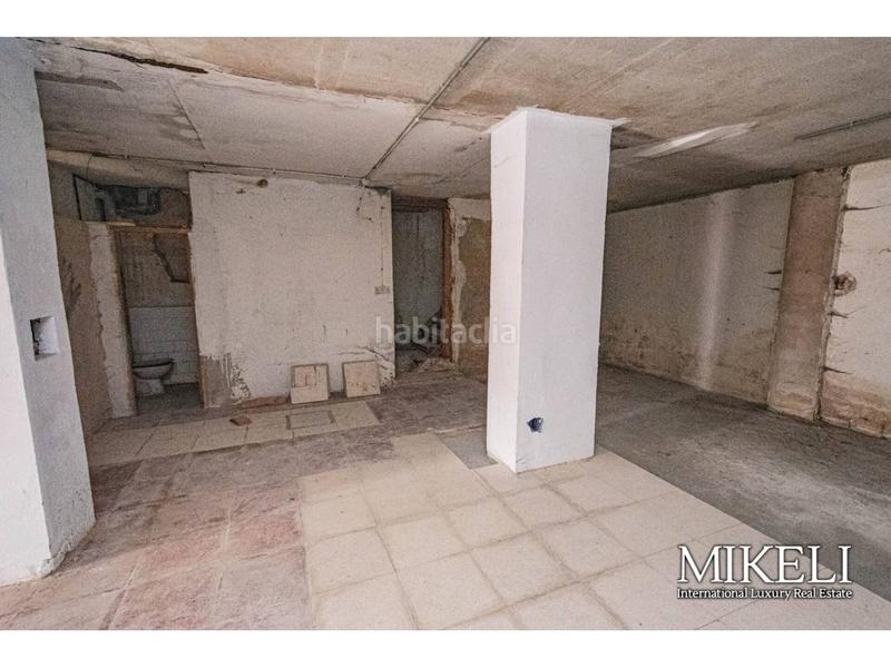 Foto 29c6b5a9-9435-41c4-b9ec-d058cd621695. Alquiler local comercial amplio local comercial con muchas posibilidades en alquiler en castilla hermida en Santander