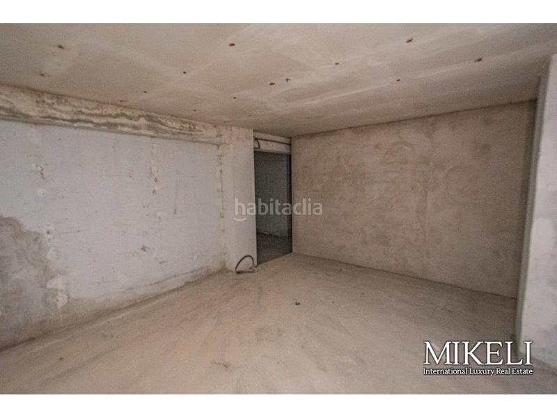 Foto 4d1c2d86-2f8d-4c9b-aa62-552106c368dc. Alquiler local comercial amplio local comercial con muchas posibilidades en alquiler en castilla hermida en Santander