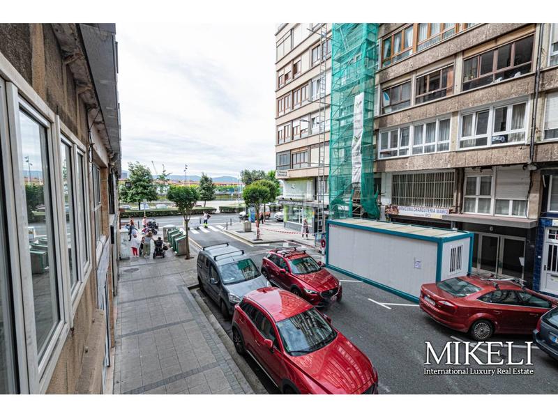 Foto 52414b13-587f-4cdf-ad1c-ca0c4083cdb6. Alquiler local comercial amplio local comercial con muchas posibilidades en alquiler en castilla hermida en Santander