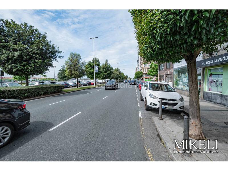 Foto 5d660d61-9eef-4480-b898-5dd6f4bb1dc5. Alquiler local comercial amplio local comercial con muchas posibilidades en alquiler en castilla hermida en Santander