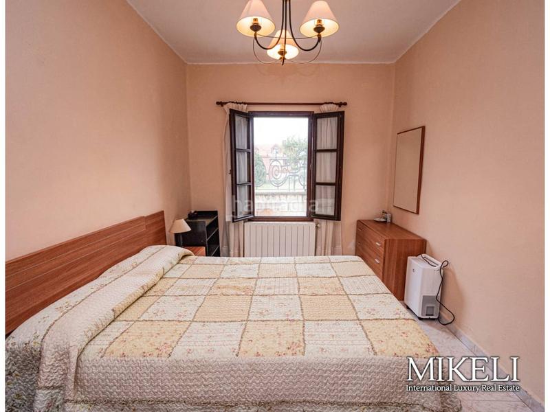 Foto 43f33935-baf6-4a51-b35e-efedd9ae3545. Casa amb calefacció a Astillero (El)