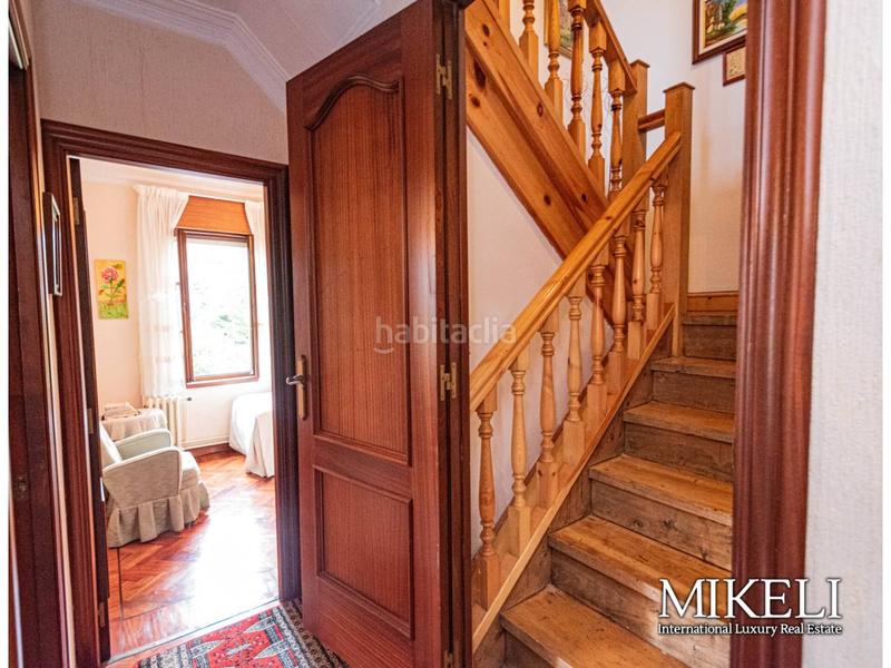 Foto d256aebd-1cf0-42f2-ba39-c2be368623d9. Casa amb calefacció a Astillero (El)