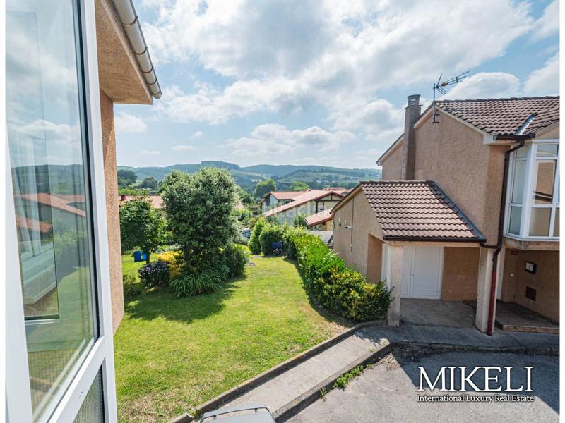 Foto 2e5a7b46-58f7-4998-b99f-4d2c2eee8f52. Casa bifamiliare con riscaldamento parcheggio in Galizano Ribamontán al Mar