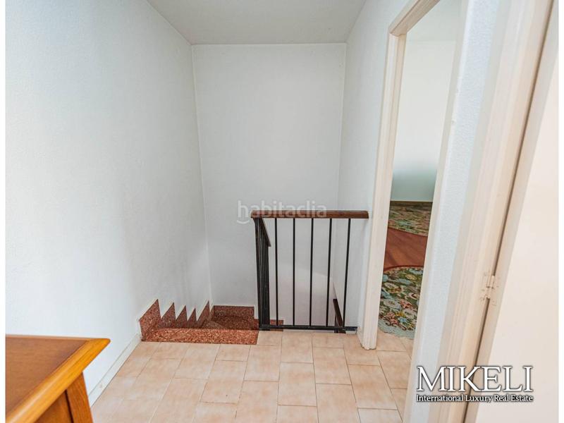 Foto 4136395f-e462-4f54-883a-bbf17273e975. Casa bifamiliare con riscaldamento parcheggio in Galizano Ribamontán al Mar